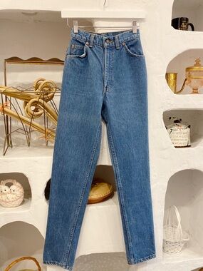 Vintage 80s 90s High Rise Levi’s 631 Orange Tab Tapered Medium Wash Tall Jeans